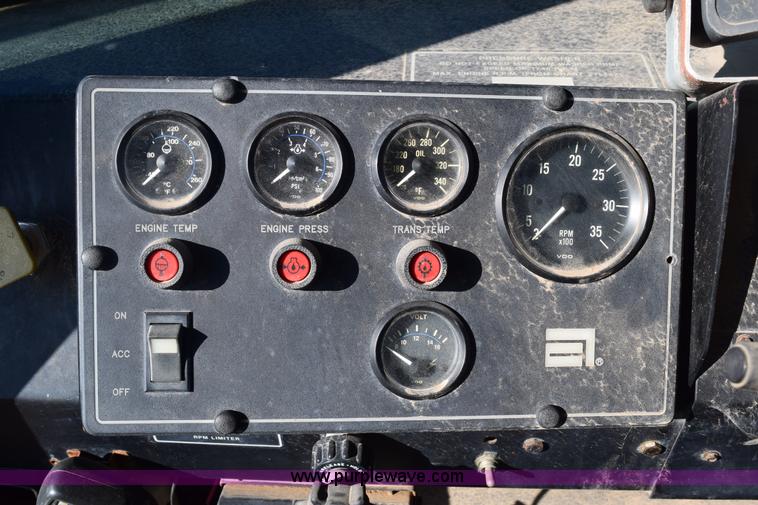 image for item E6144 Ag-Chem TerraGator 1664T self-propelled sprayer