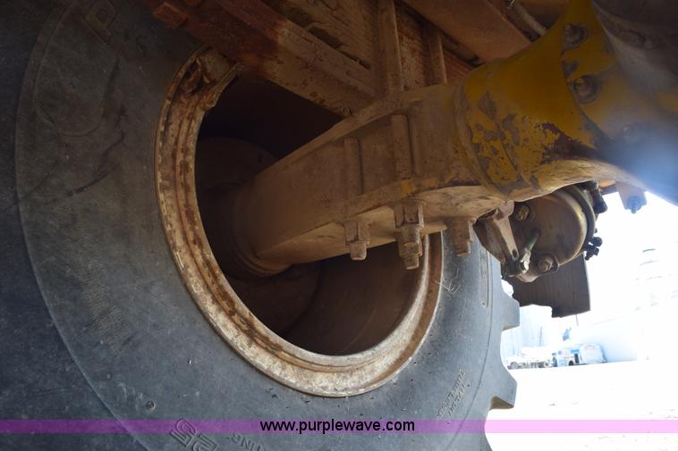 image for item E6144 Ag-Chem TerraGator 1664T self-propelled sprayer