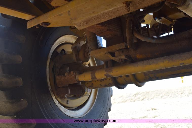 image for item E6144 Ag-Chem TerraGator 1664T self-propelled sprayer