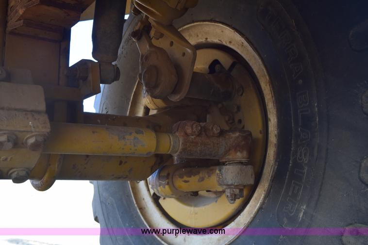 image for item E6144 Ag-Chem TerraGator 1664T self-propelled sprayer