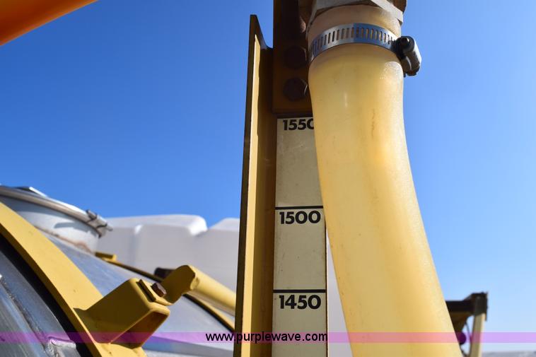 image for item E6144 Ag-Chem TerraGator 1664T self-propelled sprayer