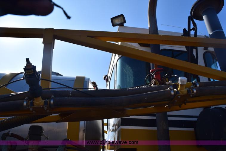 image for item E6144 Ag-Chem TerraGator 1664T self-propelled sprayer