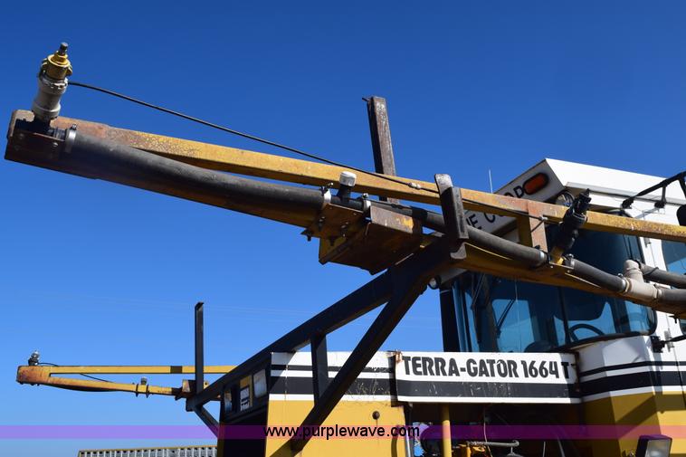 image for item E6144 Ag-Chem TerraGator 1664T self-propelled sprayer