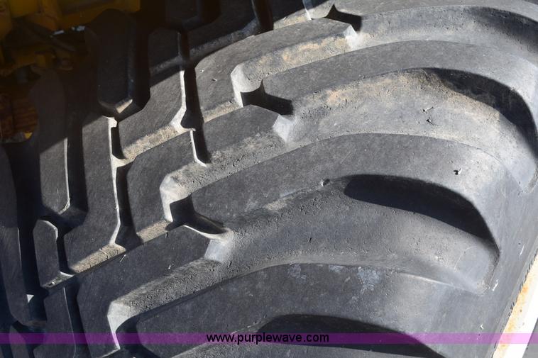 image for item E6144 Ag-Chem TerraGator 1664T self-propelled sprayer