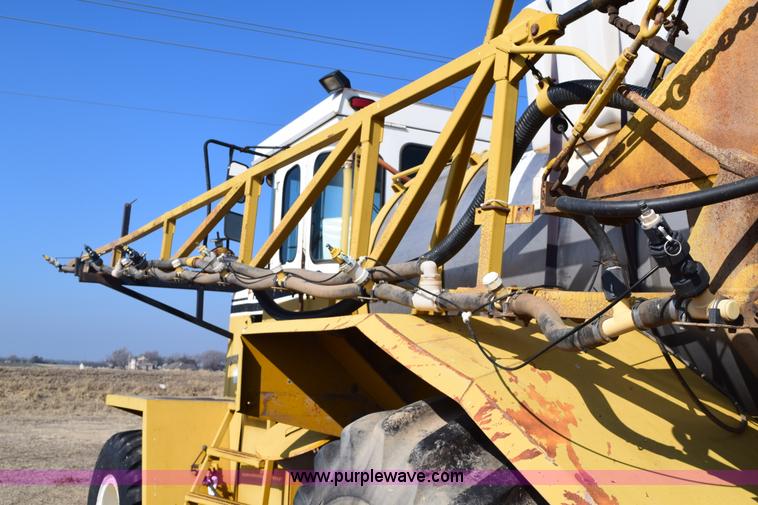 image for item E6144 Ag-Chem TerraGator 1664T self-propelled sprayer