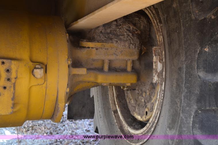 image for item E6149 Ag-Chem TerraGator 1803 self-propelled sprayer