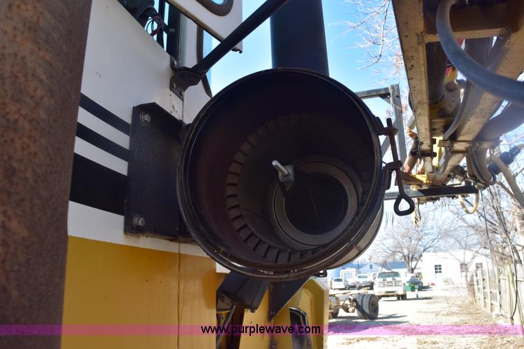 image for item E6149 Ag-Chem TerraGator 1803 self-propelled sprayer