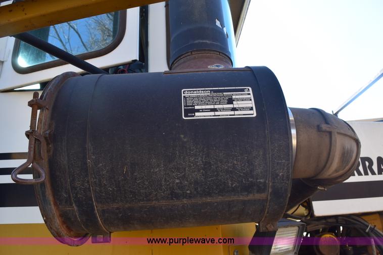 image for item E6149 Ag-Chem TerraGator 1803 self-propelled sprayer