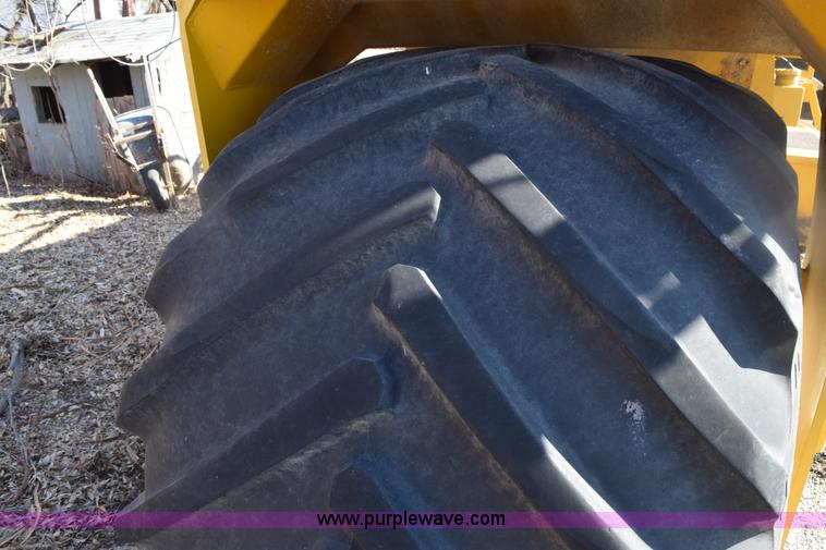 image for item E6149 Ag-Chem TerraGator 1803 self-propelled sprayer