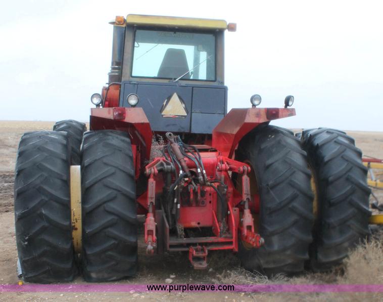 image for item H1633 1979 Versatile 855 4WD tractor