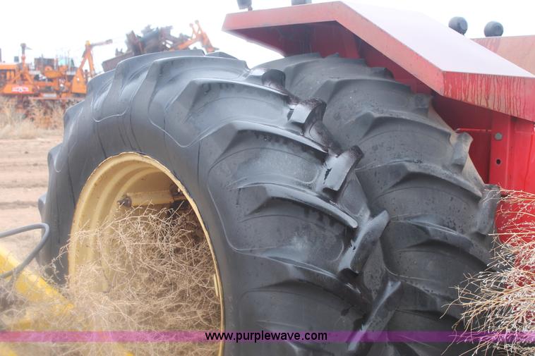 image for item H1633 1979 Versatile 855 4WD tractor