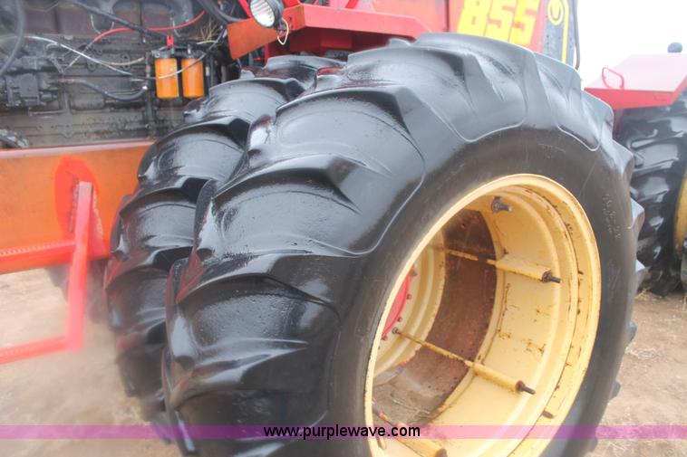 image for item H1633 1979 Versatile 855 4WD tractor