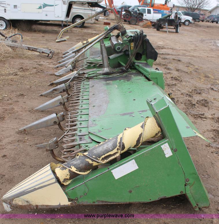 image for item H1636 2006 Krone Easy Collect 7500 corn head