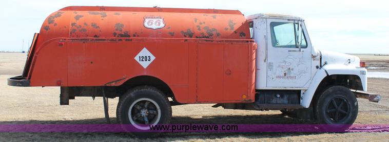 image for item H1650 1979 International fuel truck