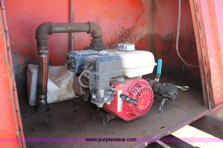 image for item H1650 1979 International fuel truck