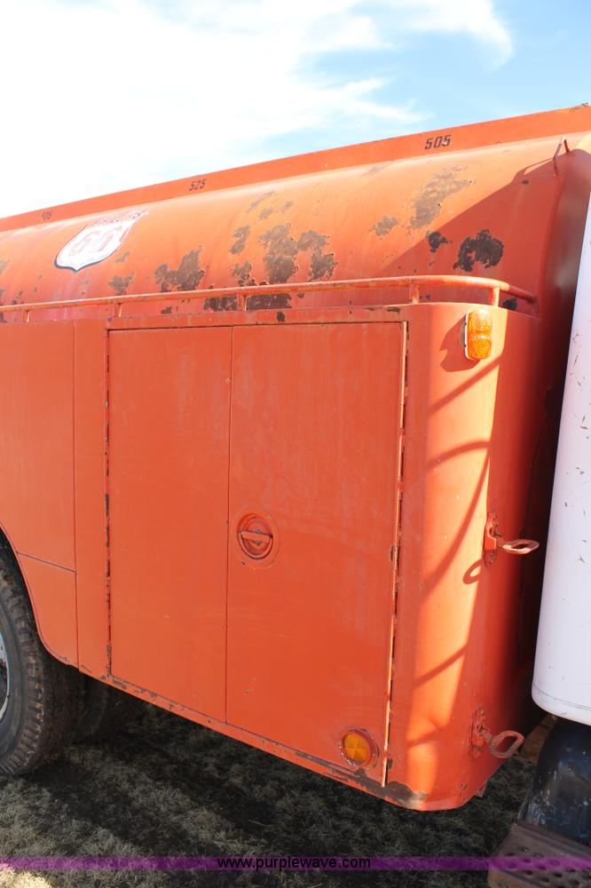 image for item H1650 1979 International fuel truck