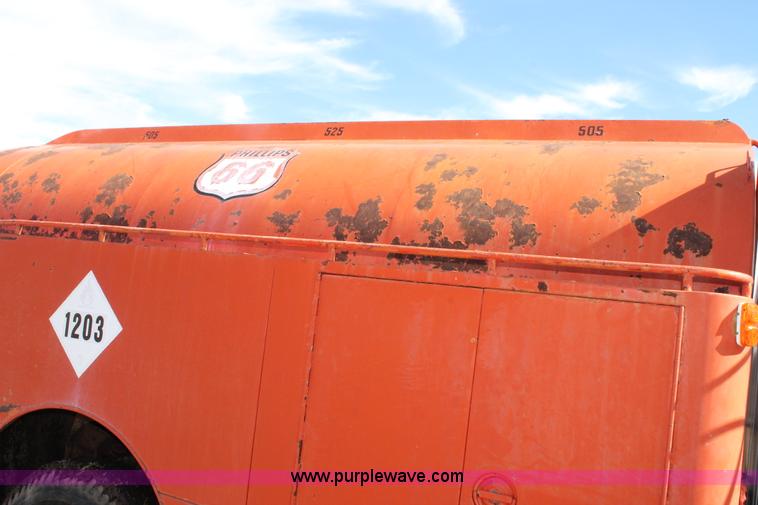 image for item H1650 1979 International fuel truck