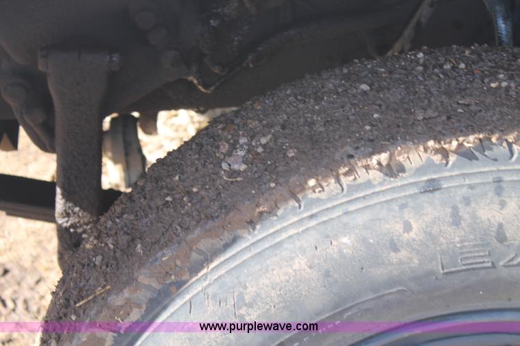 image for item H1650 1979 International fuel truck