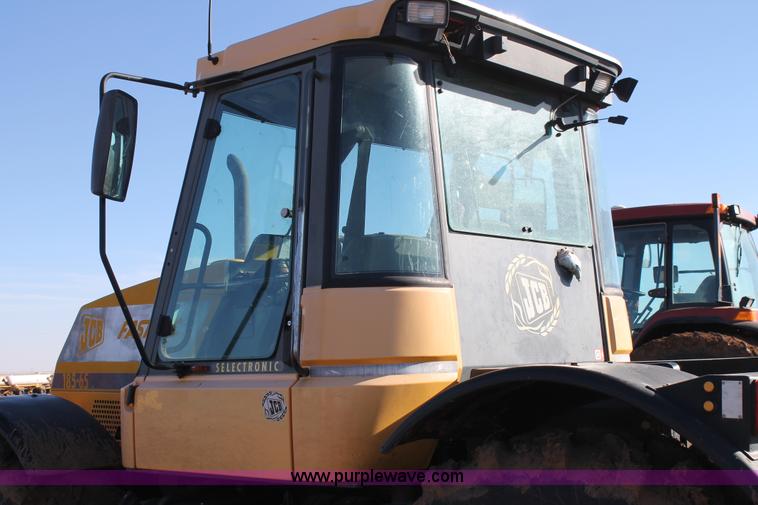 image for item H1670 JCB 185-65 4WD tractor