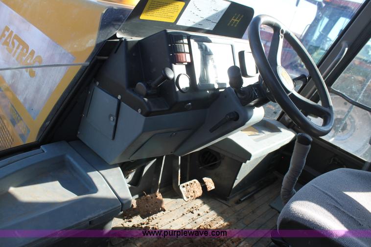 image for item H1670 JCB 185-65 4WD tractor