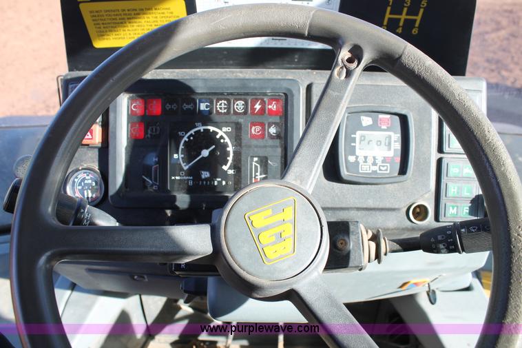 image for item H1670 JCB 185-65 4WD tractor