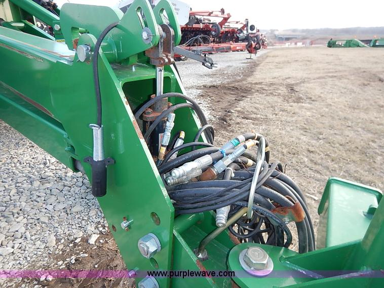 image for item I5084 2008 Great Plains YP1225 planter