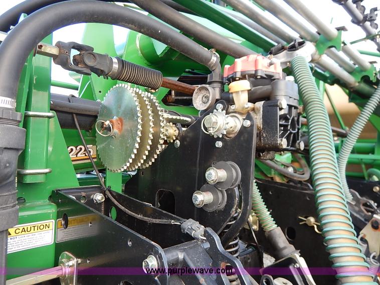 image for item I5084 2008 Great Plains YP1225 planter