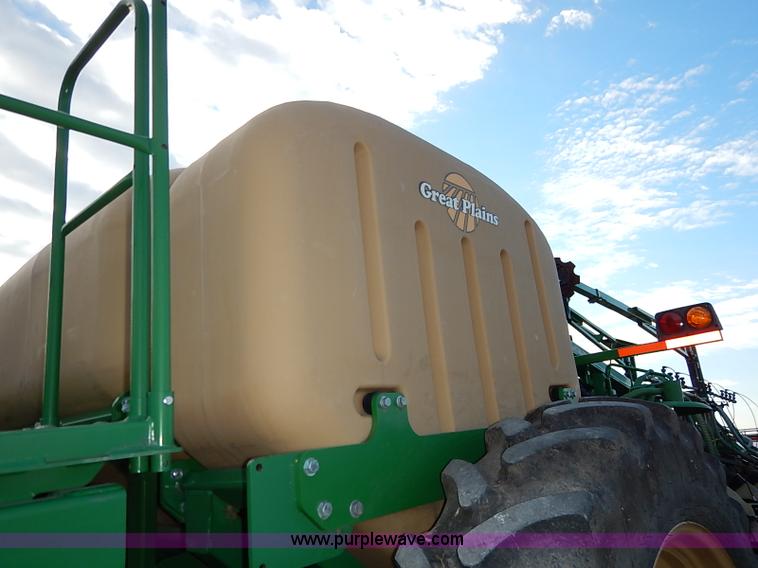 image for item I5084 2008 Great Plains YP1225 planter