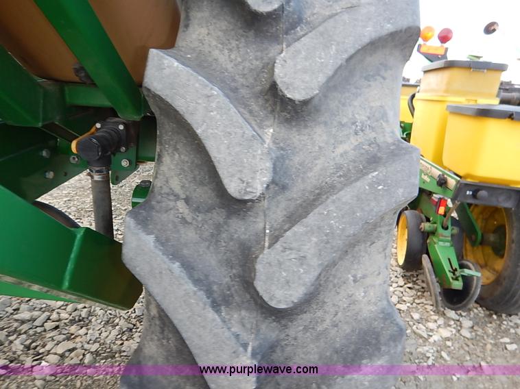 image for item I5084 2008 Great Plains YP1225 planter