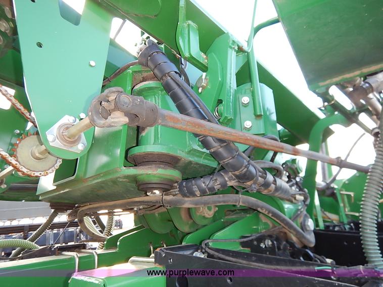 image for item I5084 2008 Great Plains YP1225 planter