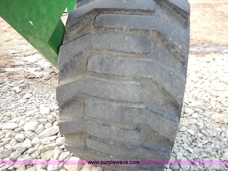 image for item I5084 2008 Great Plains YP1225 planter