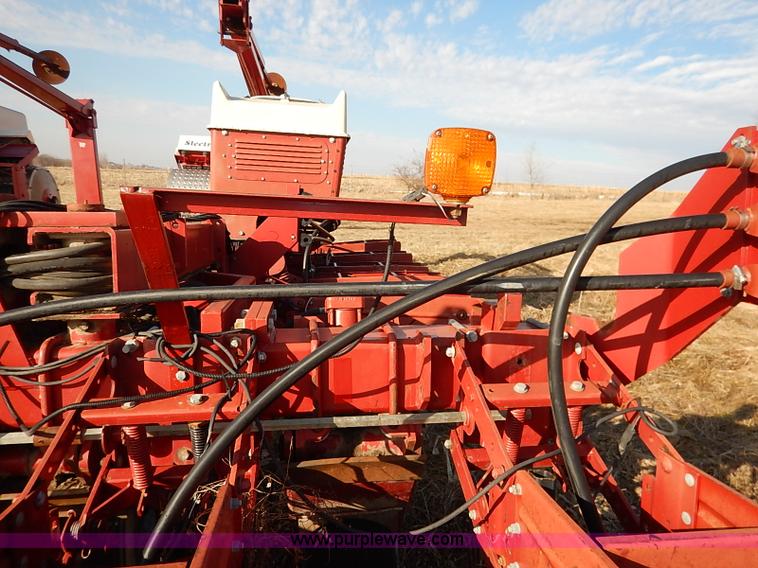 image for item I5086 1994 Case IH 950 planter