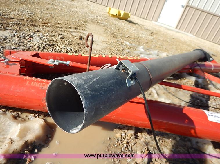 image for item I5118 Westfield WFDF614 grain auger