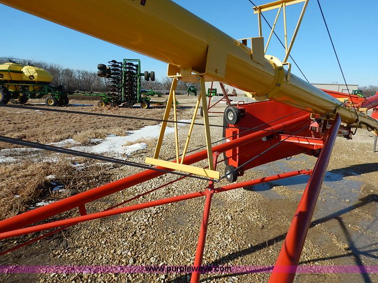 image for item I5120 Westfield MK100-71 grain auger