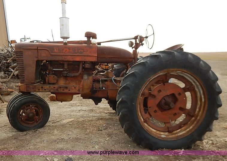 image for item I5146 Farmall M tractor
