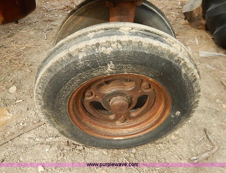 image for item I5146 Farmall M tractor