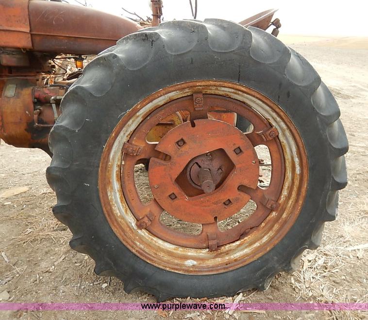 image for item I5146 Farmall M tractor