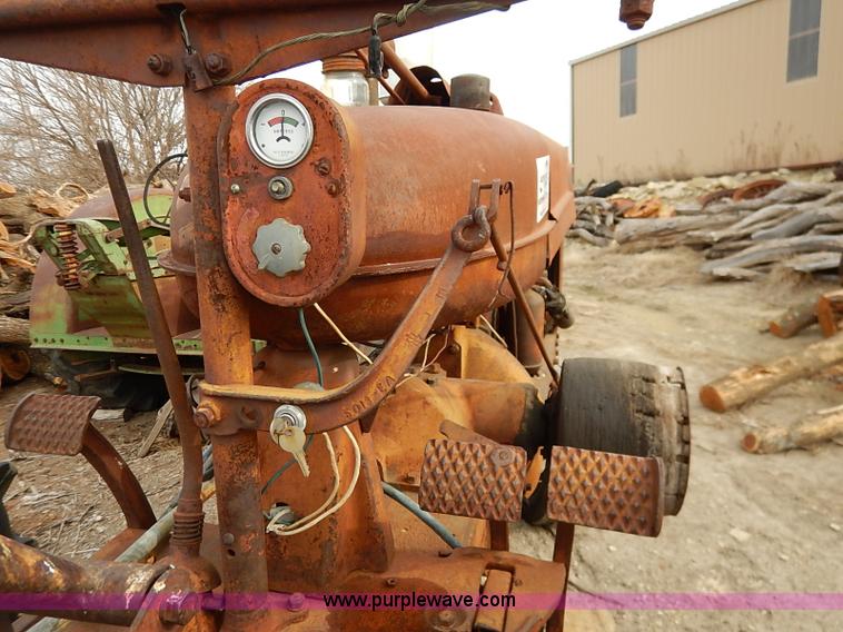 image for item I5146 Farmall M tractor