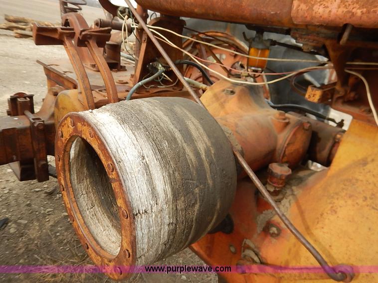 image for item I5146 Farmall M tractor