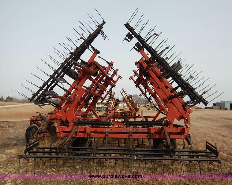 image for item I5150 Case IH 4200 soil finisher