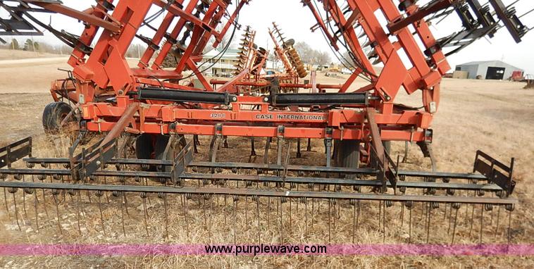 image for item I5150 Case IH 4200 soil finisher