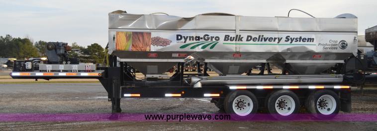 image for item I6865 2013 Magnolia M-3 tender trailer