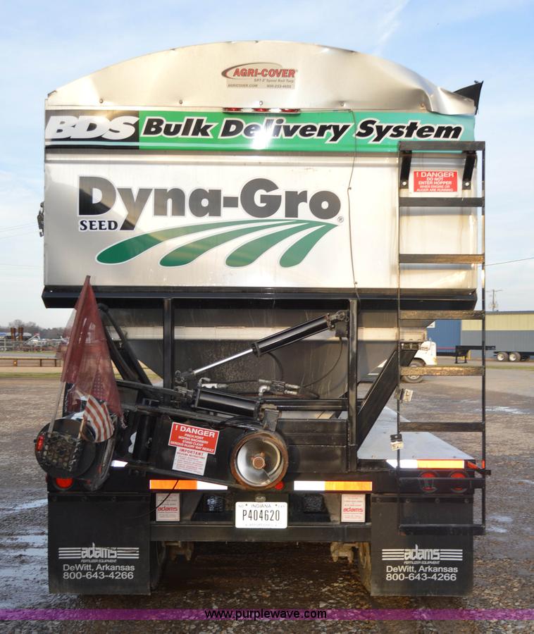 image for item I6865 2013 Magnolia M-3 tender trailer