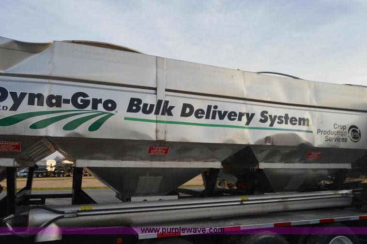 image for item I6865 2013 Magnolia M-3 tender trailer