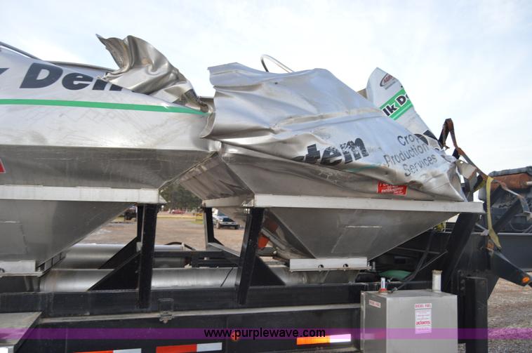 image for item I6865 2013 Magnolia M-3 tender trailer