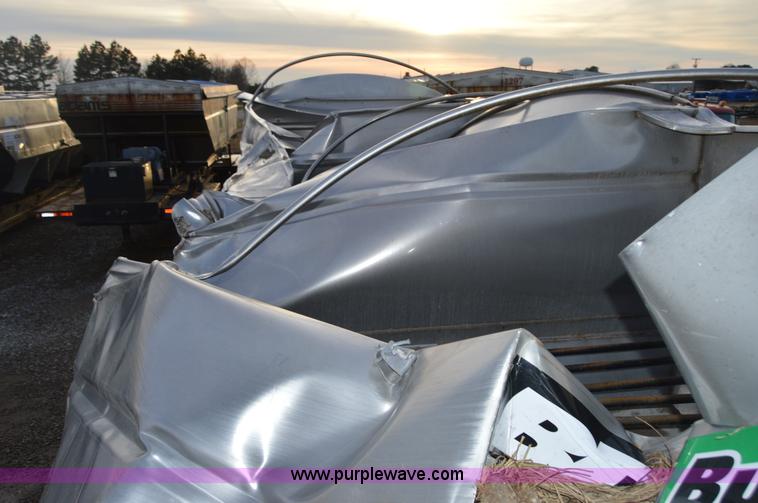 image for item I6865 2013 Magnolia M-3 tender trailer