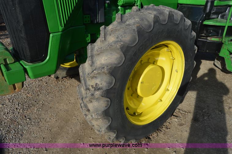 image for item I6866 1996 John Deere 8300 MFWD tractor