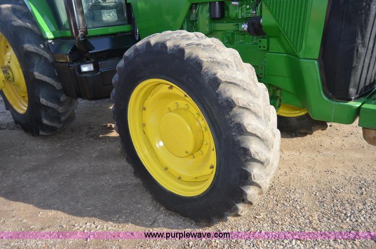 image for item I6866 1996 John Deere 8300 MFWD tractor