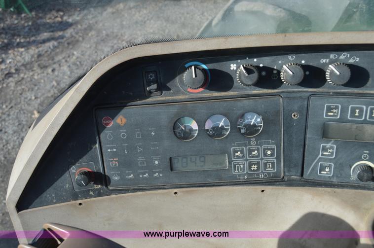 image for item I6866 1996 John Deere 8300 MFWD tractor