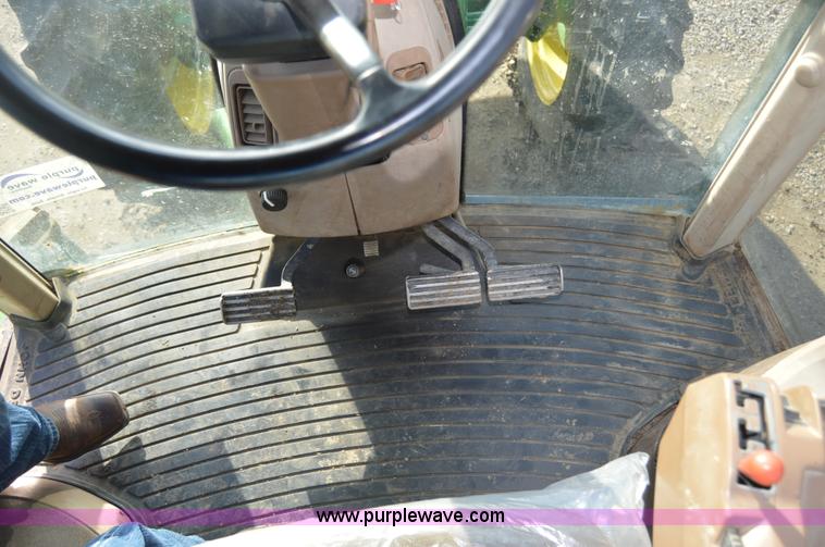 image for item I6866 1996 John Deere 8300 MFWD tractor